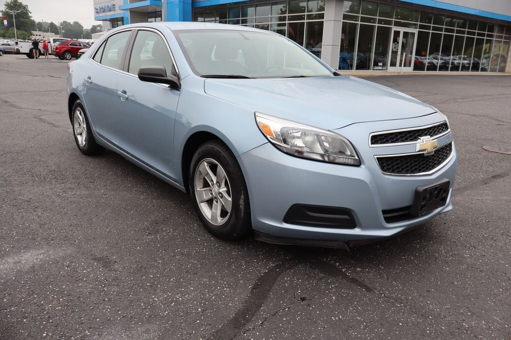 2013 Chevrolet Malibu LS 1LS