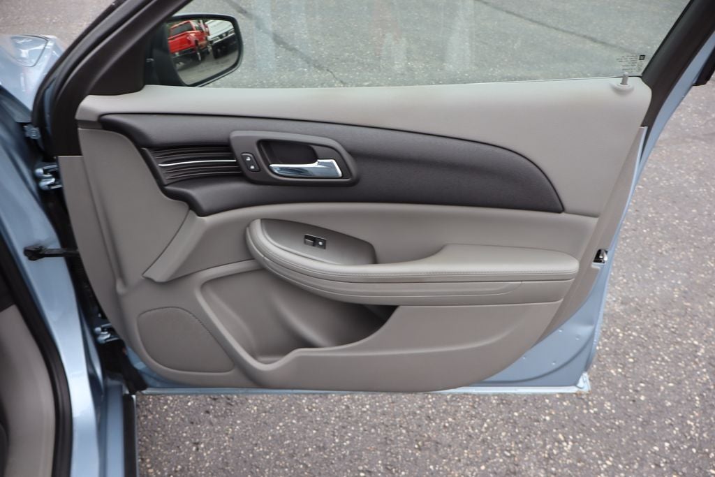 2013 Chevrolet Malibu LS 1LS
