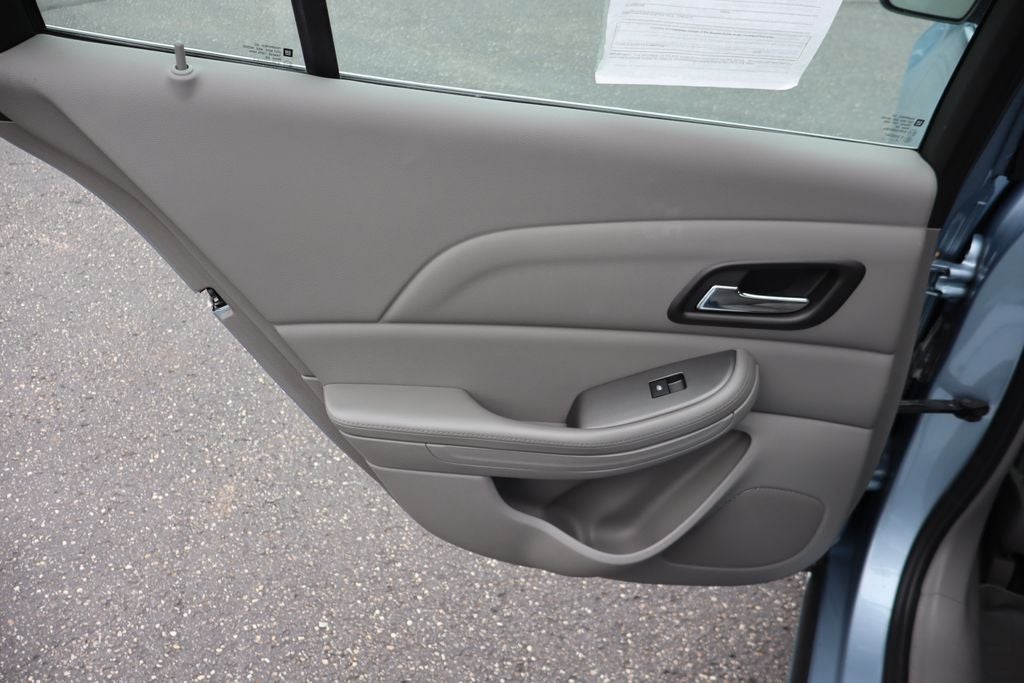 2013 Chevrolet Malibu LS 1LS