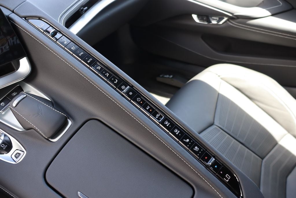 2024 Chevrolet Corvette Stingray 2LT