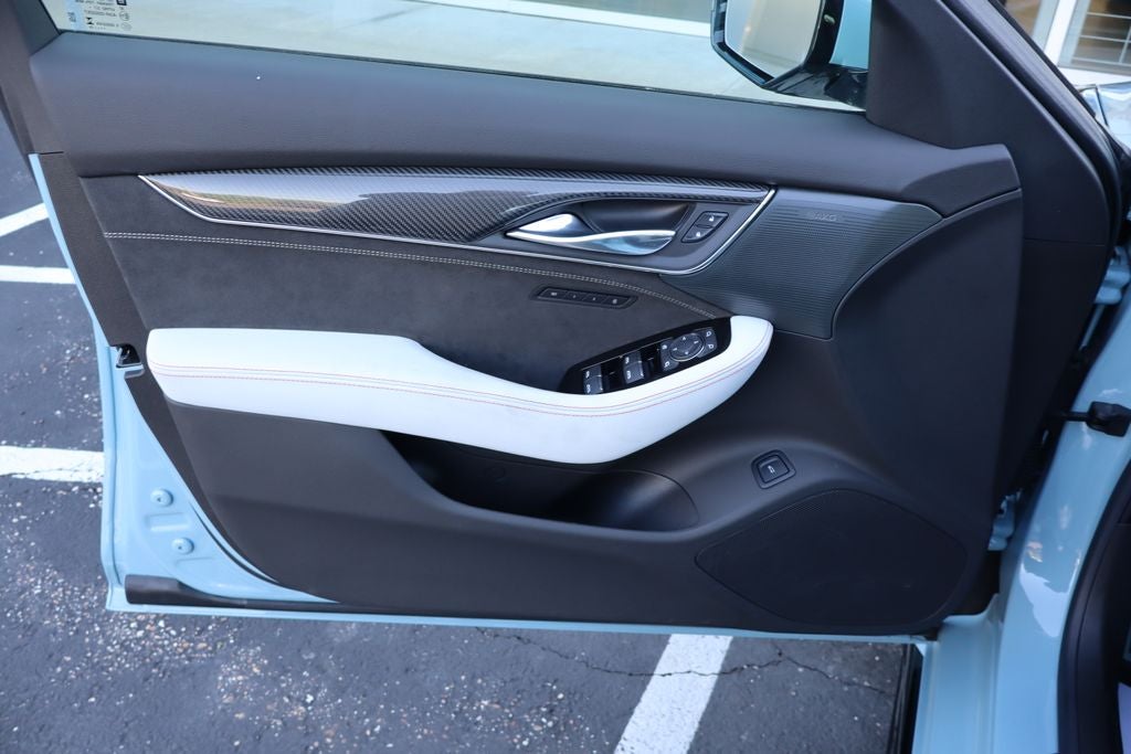 2025 Cadillac CT5 V-Series Blackwing