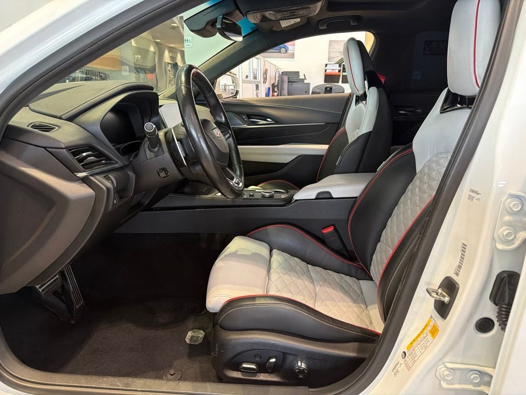 2022 Cadillac CT4 V-Series
