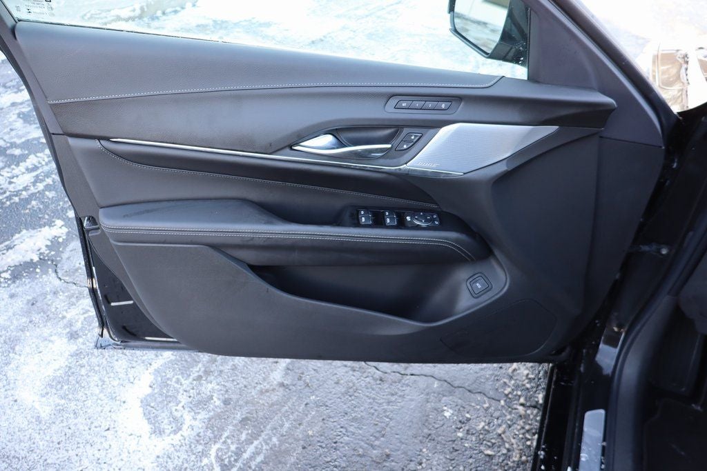 2025 Cadillac CT4 Premium Luxury