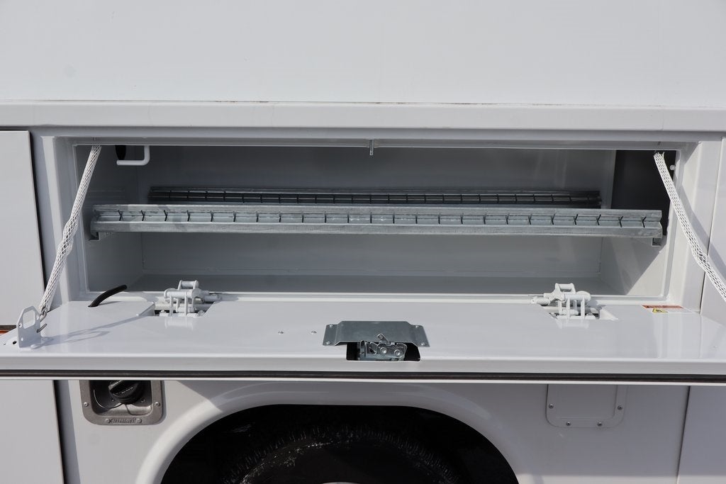 2025 Chevrolet Express 3500 Work Van w/ Reading Aluminum Roof Service Body Cutaway