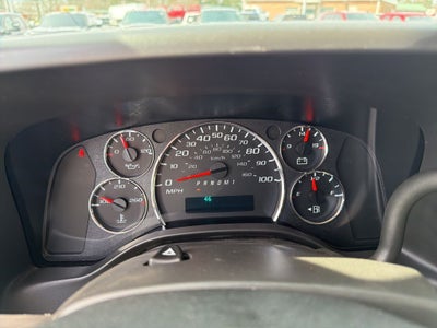 2025 Chevrolet Express 3500 Work Van w/ 11" Reading Enclosed Service Body Cutaway