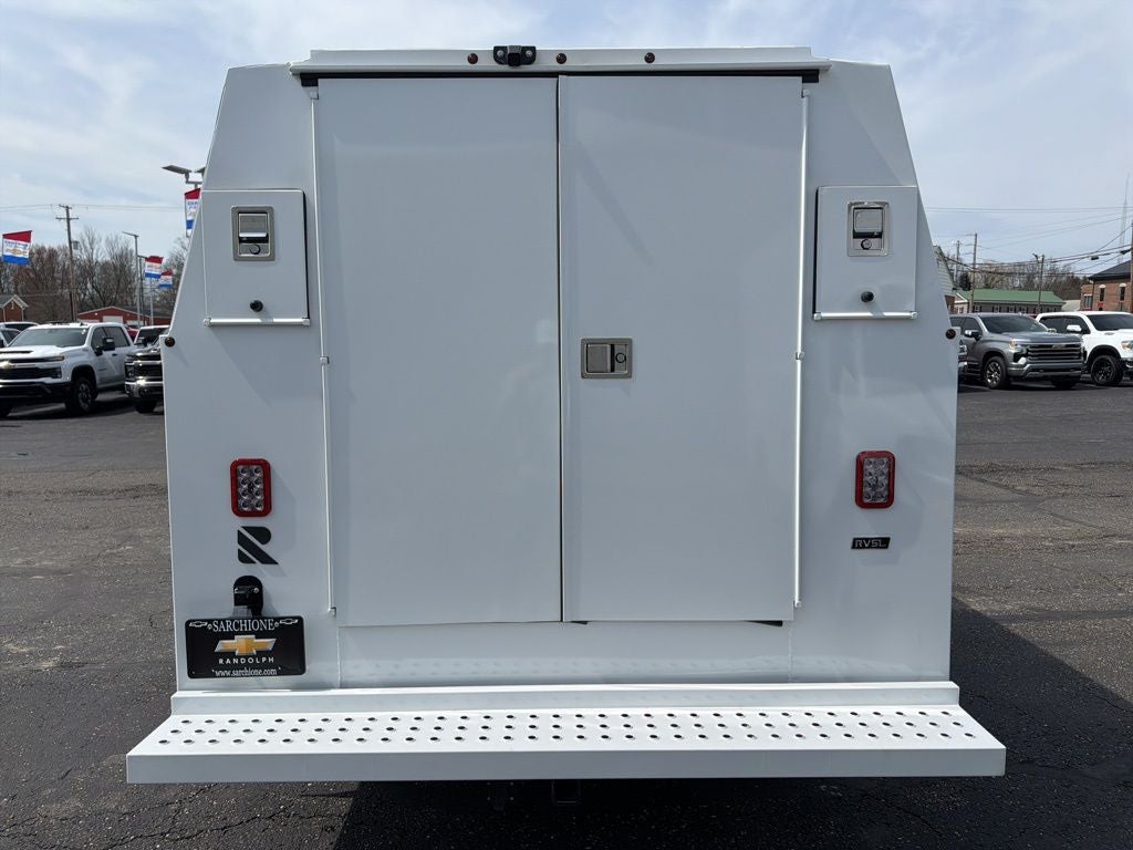 2025 Chevrolet Express 3500 Work Van w/ 11" Reading Enclosed Service Body Cutaway
