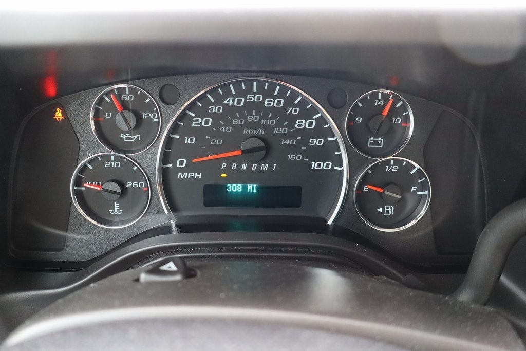 2025 Chevrolet Express 3500 Work Van Cutaway w/ 14' Unicell Box Van