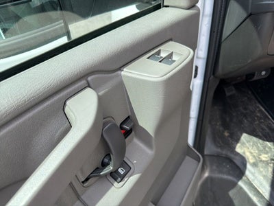 2025 Chevrolet Express 3500 Work Van Cutaway w/ 14' Unicell Box Van