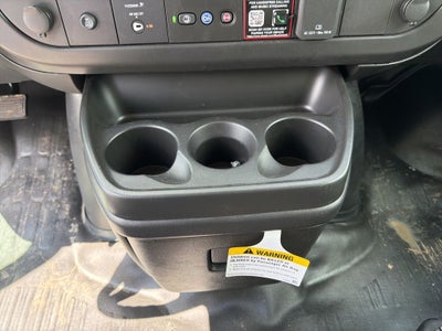 2025 Chevrolet Express 3500 Work Van Cutaway w/ 14' Unicell Box Van