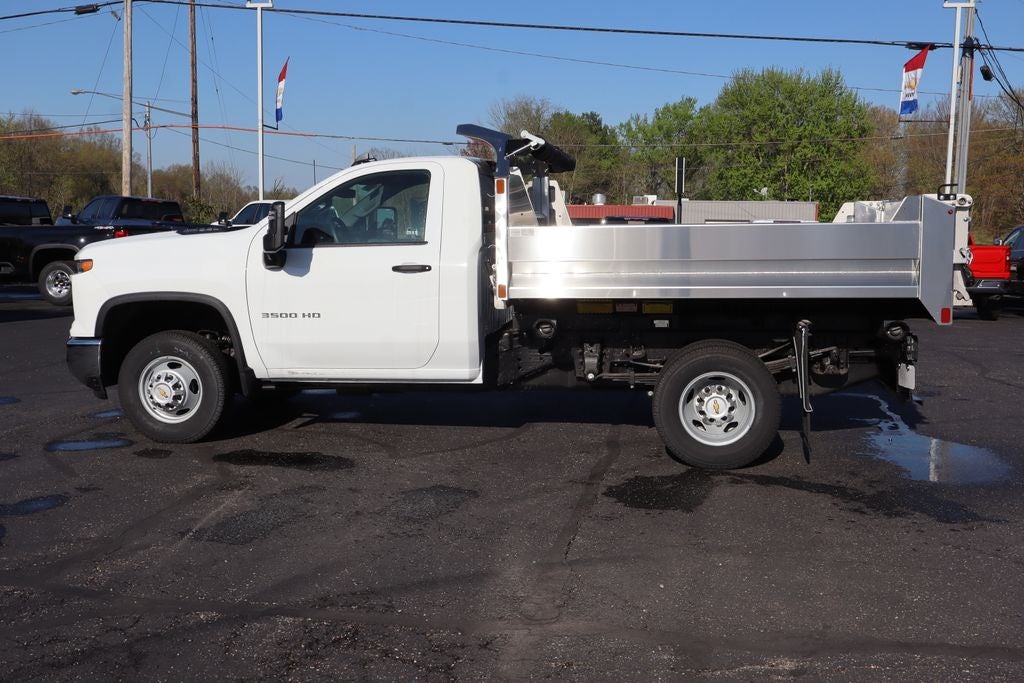2026 Chevrolet Silverado 3500HD Work Truck w/ 9' MTE SS Dump Body