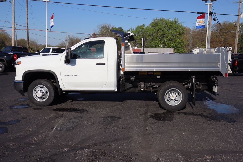 2026 Chevrolet Silverado 3500HD Work Truck w/ 9' MTE SS Dump Body