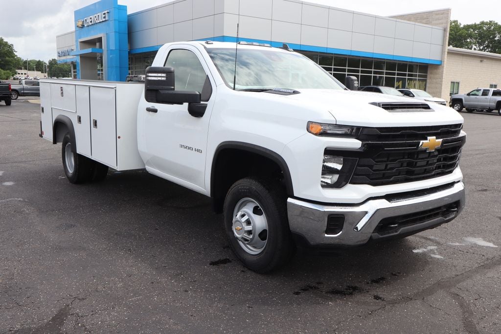 2026 Chevrolet Silverado 3500HD Work Truck w/ 11' Steel Service Body