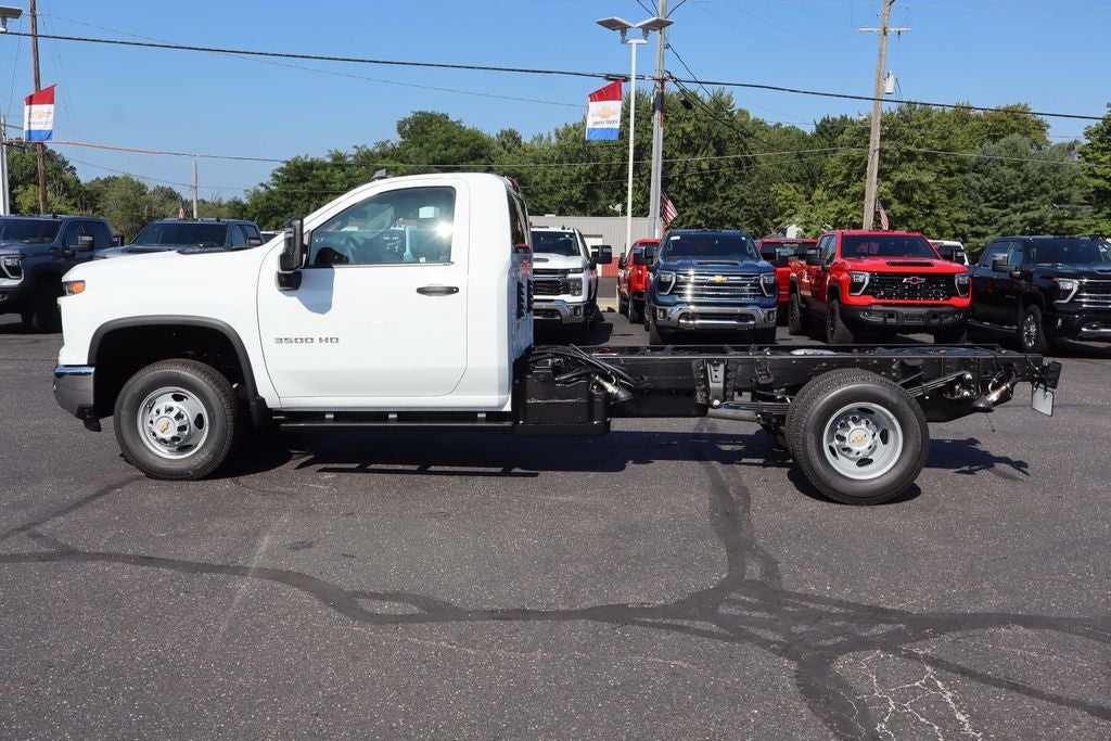 2026 Chevrolet Silverado 3500HD Work Truck