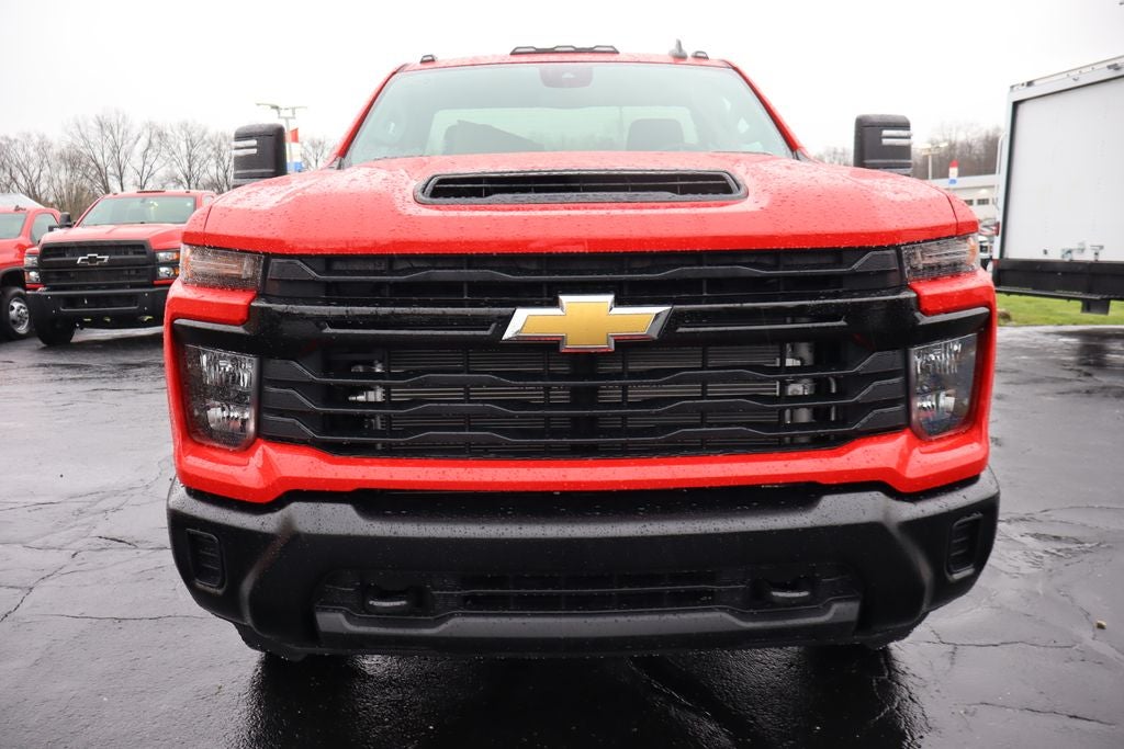 2026 Chevrolet Silverado 3500HD Chassis Work Truck DRW