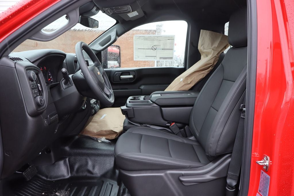 2026 Chevrolet Silverado 3500HD Chassis Work Truck DRW