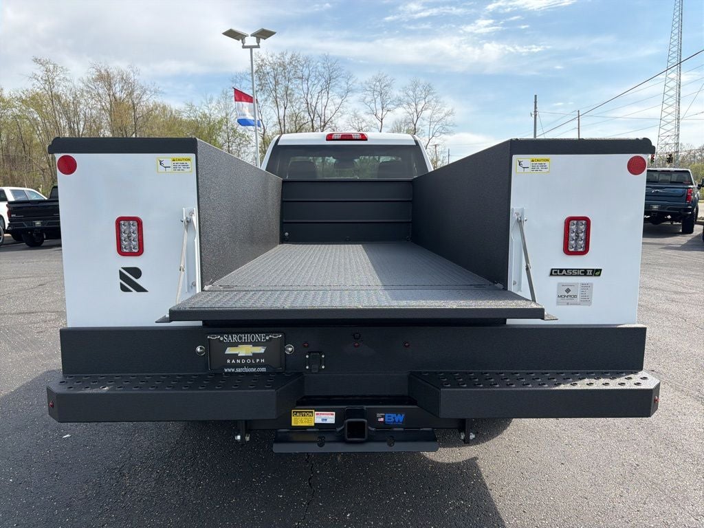 2026 Chevrolet Silverado 3500HD Work Truck w/ 9' Reading Aluminum Service Body