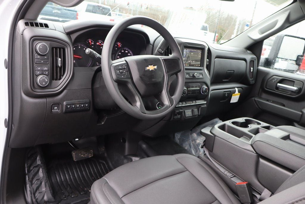 2025 Chevrolet Silverado 3500HD Work Truck w/ 11' Monroe Servicepro Body