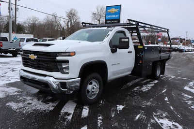 2025 Chevrolet Silverado 3500HD Work Truck w/ 11.5' Freedom Contractor Platform