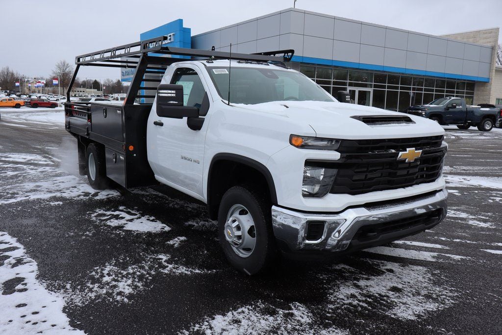 2025 Chevrolet Silverado 3500HD Work Truck w/ 11.5' Freedom Contractor Platform
