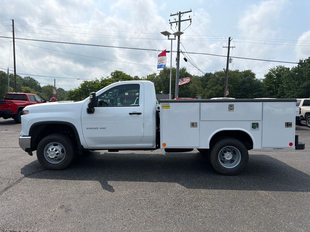 2026 Chevrolet Silverado 3500HD Work Truck w/ 9' Aluminum Service Body