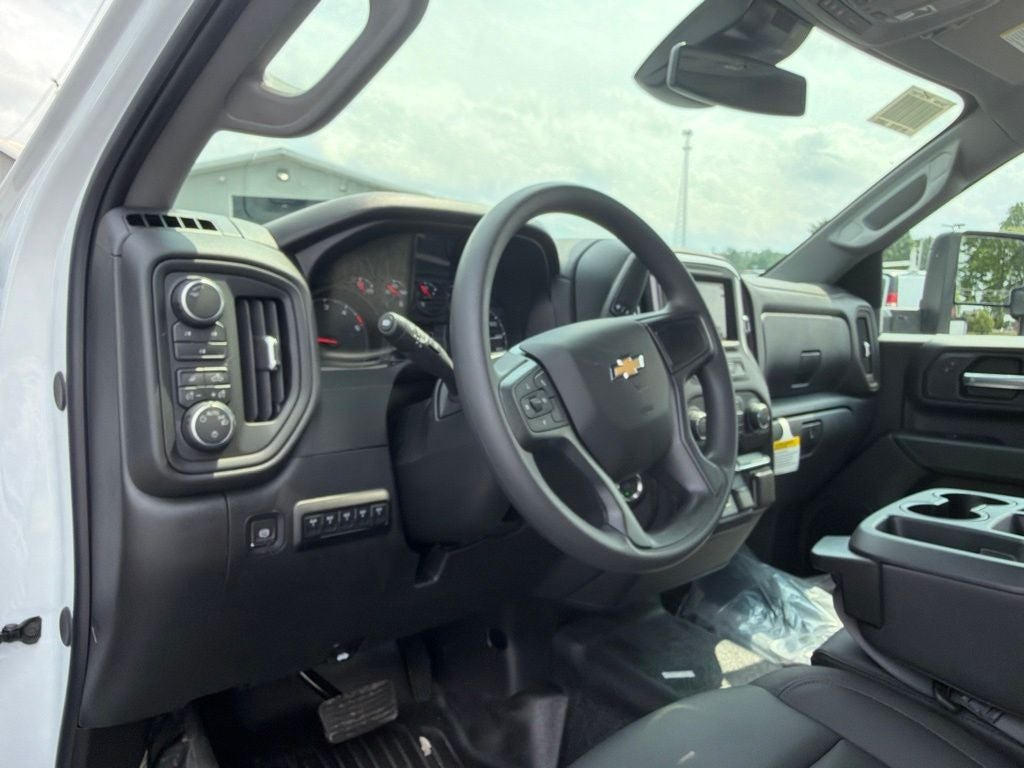 2026 Chevrolet Silverado 3500HD Work Truck w/ 9' Aluminum Service Body
