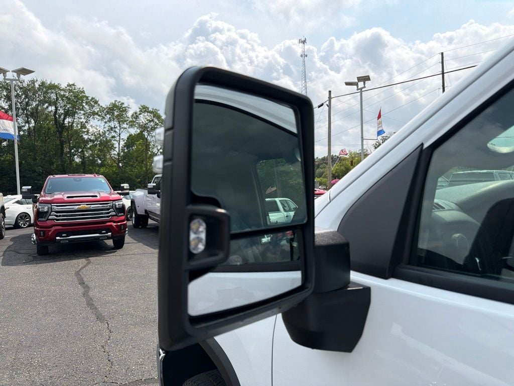 2026 Chevrolet Silverado 3500HD Work Truck w/ 9' Dump Body
