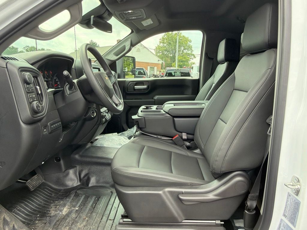 2026 Chevrolet Silverado 3500HD Work Truck w/ 9' Dump Body