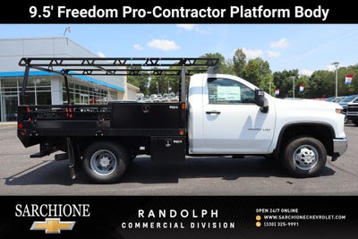 2026 Chevrolet Silverado 3500HD Work Truck w/ 9.5' Pro-Contractor Platform