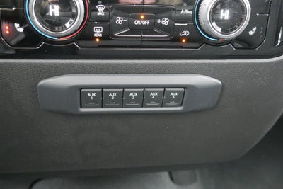 2025 Chevrolet Silverado 3500HD LT w/ 8' Knapheide Service Body