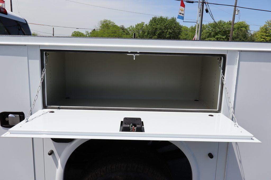 2025 Chevrolet Silverado 3500HD LT w/ 8' Knapheide Service Body