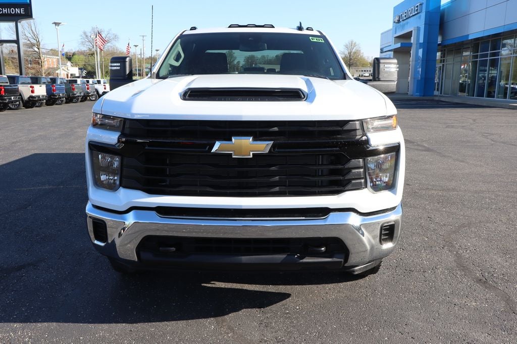 2026 Chevrolet Silverado 3500HD Work Truck w/ 9' Reading Aluminum Service Body w Latchmatic