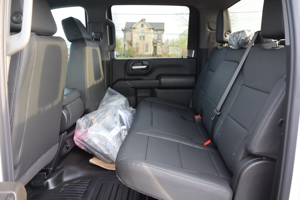 2026 Chevrolet Silverado 3500HD Chassis Work Truck DRW