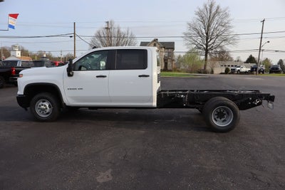 2026 Chevrolet Silverado 3500HD Chassis Work Truck DRW
