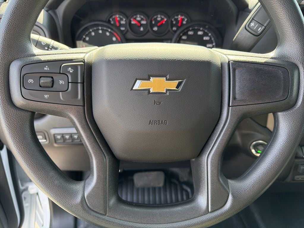 2025 Chevrolet Silverado 3500HD Work Truck w/ 8' Knapheide Service Body
