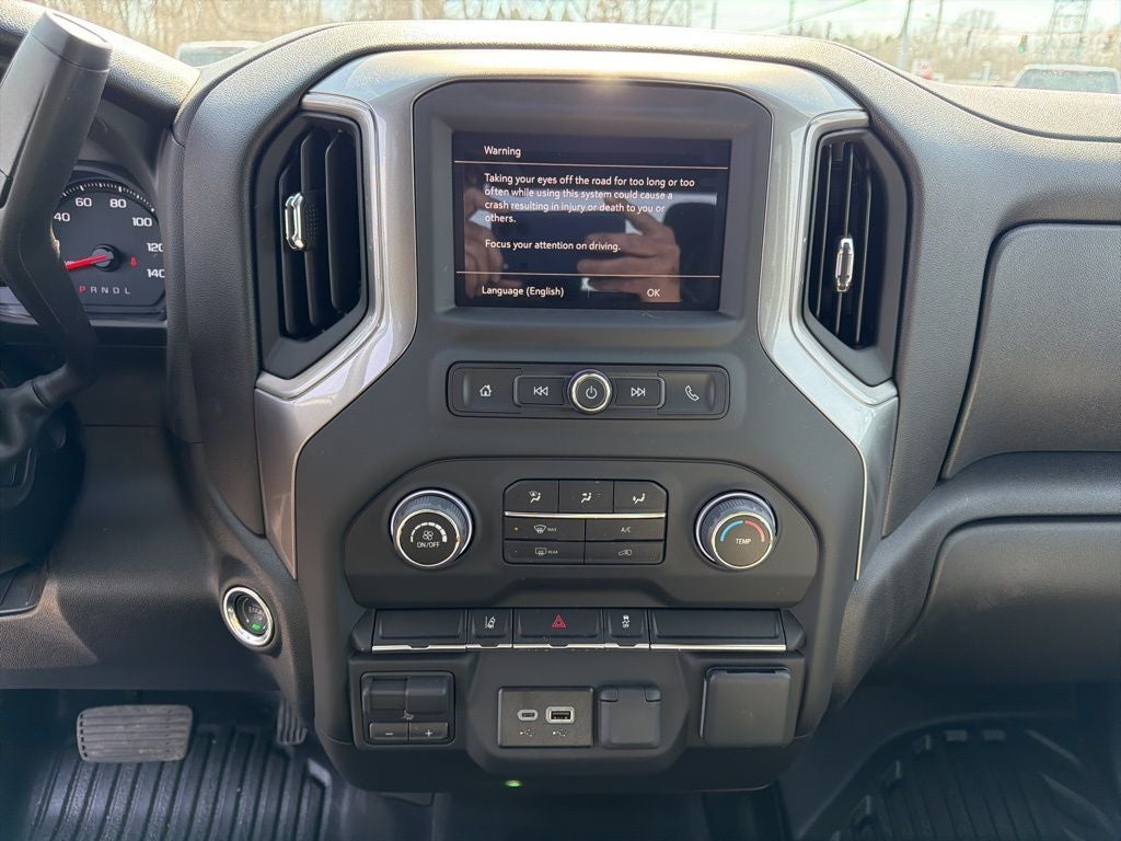 2025 Chevrolet Silverado 3500HD Work Truck w/ 8' Knapheide Service Body