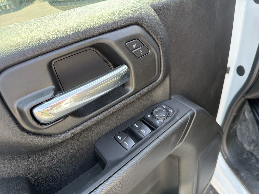 2025 Chevrolet Silverado 3500HD Work Truck w/ 8' Knapheide Service Body