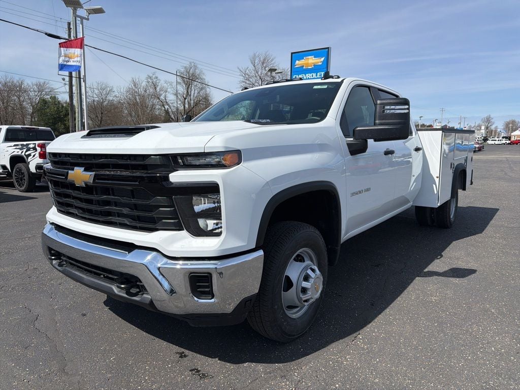 2026 Chevrolet Silverado 3500HD Work Truck w/ 9' Monroe Steel Service Body