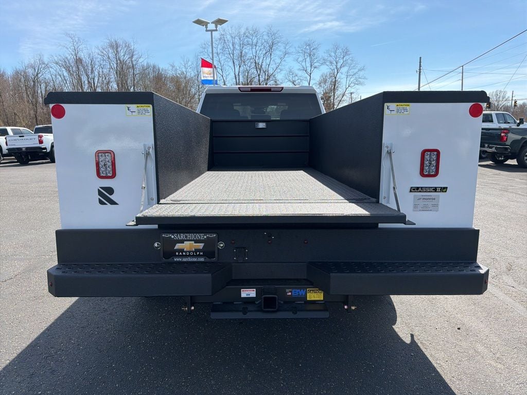 2026 Chevrolet Silverado 3500HD Work Truck w/ 9' Reading Aluminum Service Body