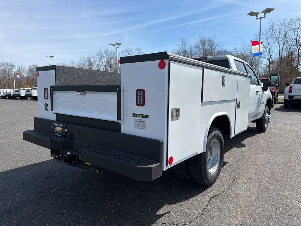 2026 Chevrolet Silverado 3500HD Work Truck w/ 9' Reading Aluminum Service Body