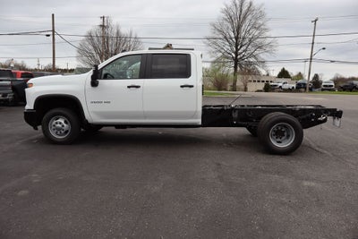 2026 Chevrolet Silverado 3500HD Chassis Work Truck DRW