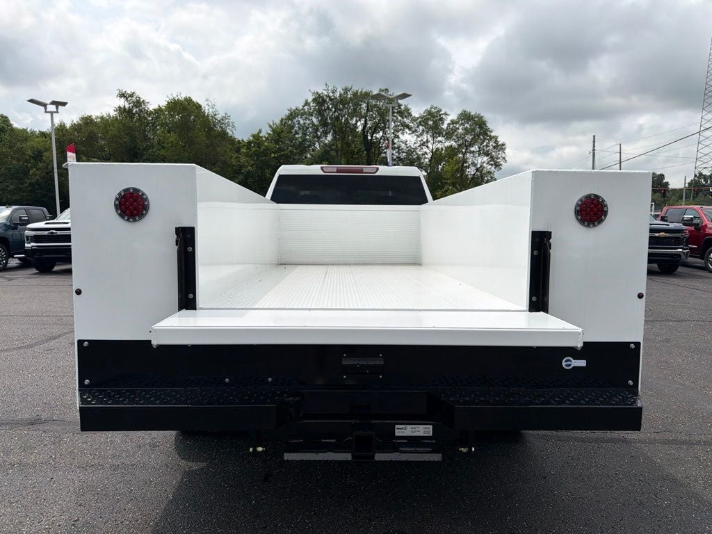 2026 Chevrolet Silverado 3500HD Chassis Work Truck DRW