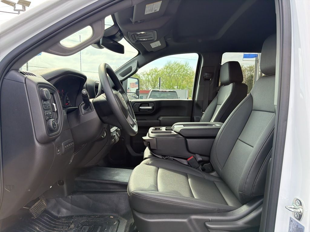 2025 Chevrolet Silverado 3500HD Work Truck W/ 9'4 Hillsboro Steel Gooseneck Platform Body