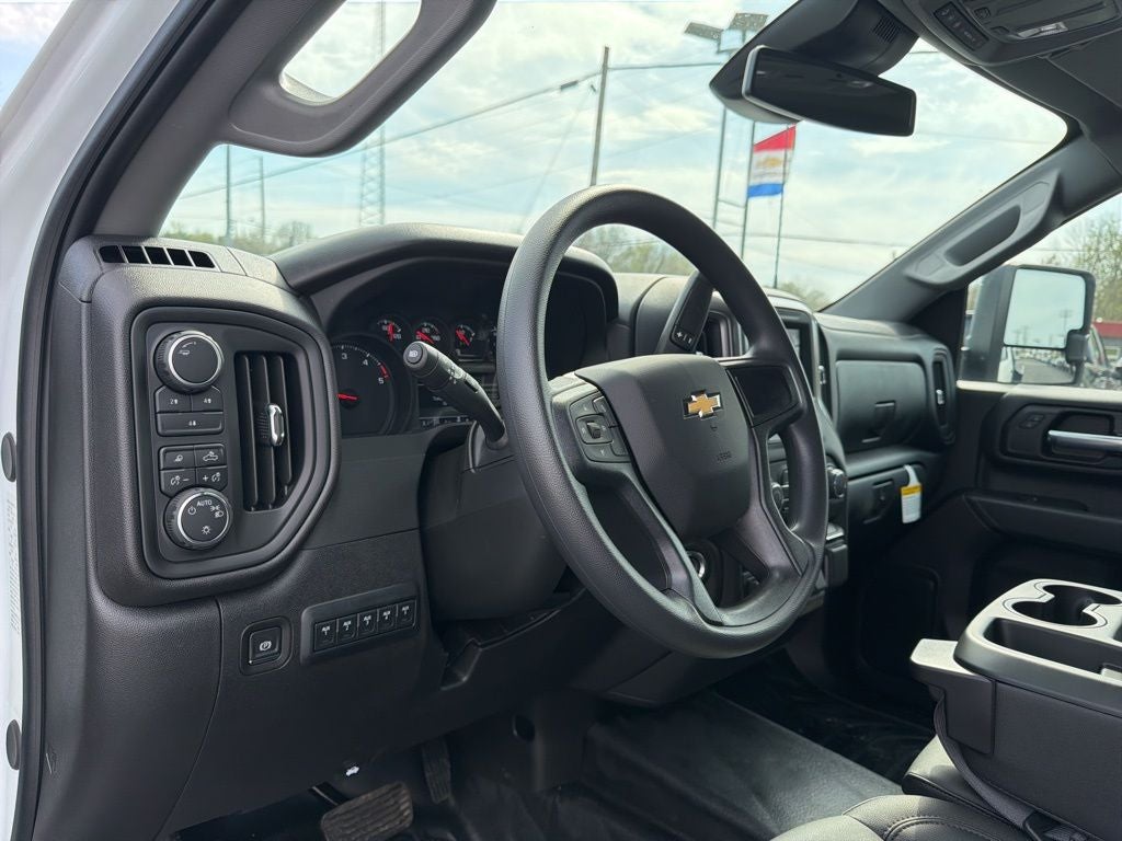 2025 Chevrolet Silverado 3500HD Work Truck W/ 9'4 Hillsboro Steel Gooseneck Platform Body