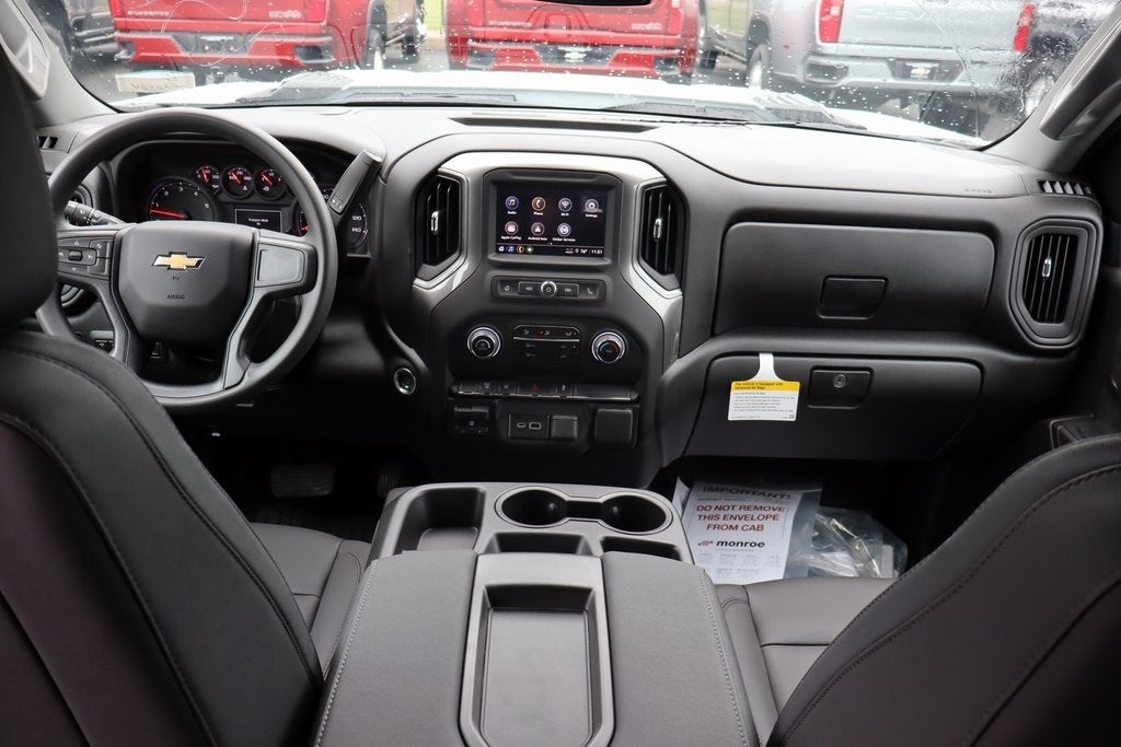 2025 Chevrolet Silverado 3500HD Work Truck W/ 9' Hillsboro Gooseneck Platform Body