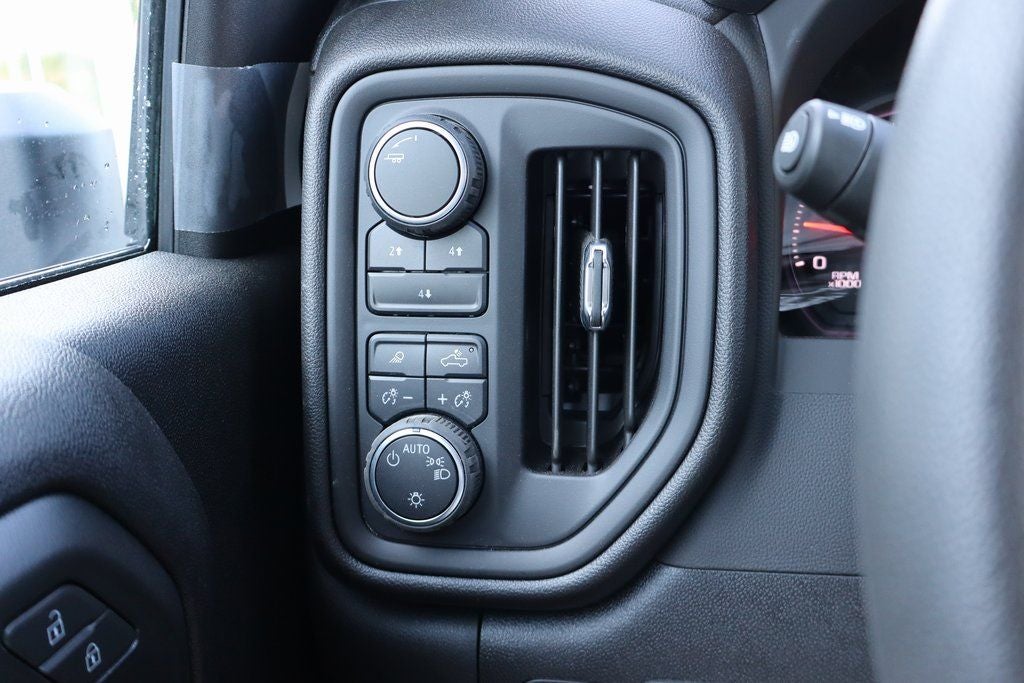 2025 Chevrolet Silverado 3500HD Work Truck DRW W/ 9.5' Freedom Pro-Contractor Platform Body
