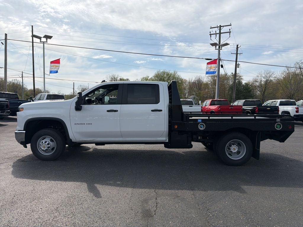 2025 Chevrolet Silverado 3500HD Work Truck w/ 9' Hillsboro Steel Flatbed