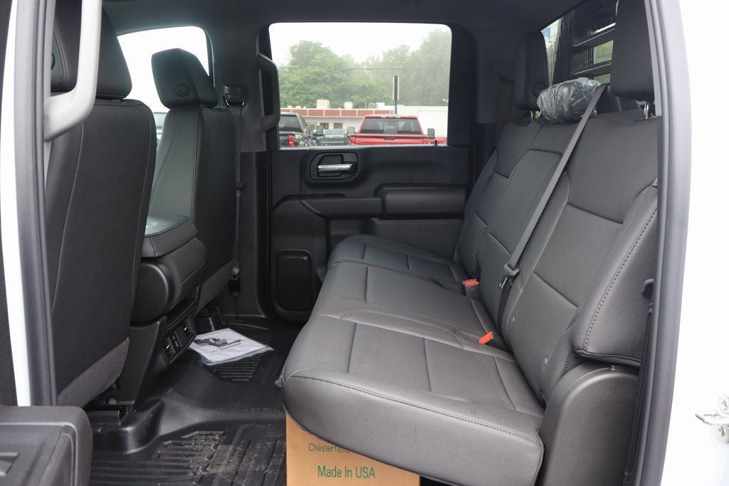 2025 Chevrolet Silverado 3500HD Work Truck DRW W/ 9' Hillsboro Gooseneck Platform Body