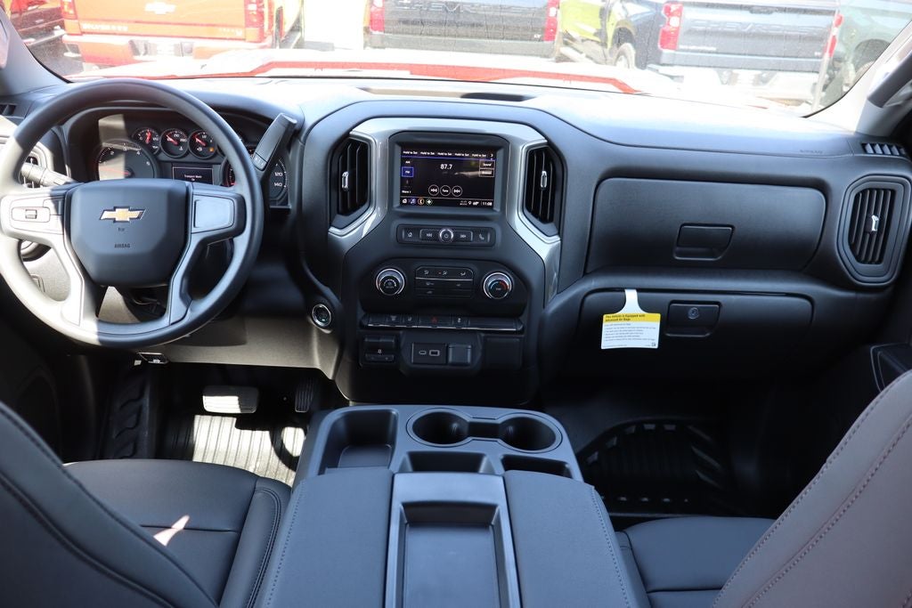 2026 Chevrolet Silverado 3500HD Chassis Work Truck DRW