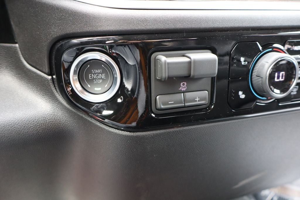 2026 Chevrolet Silverado 3500HD Chassis LT