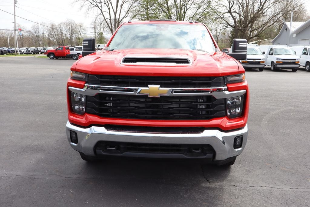 2026 Chevrolet Silverado 3500HD Chassis LT